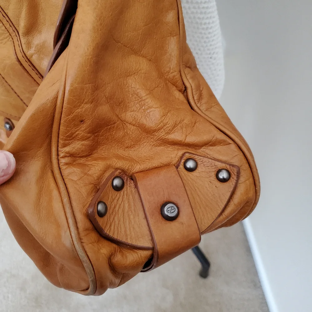 Francesco Biasia Leather Women's Hobo Medium Bag